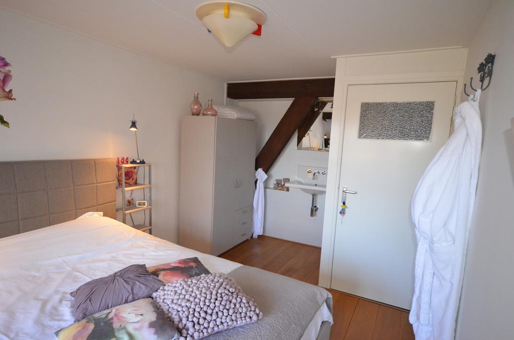 Bloemenhoeve Bed & Breakfast Birdaard Екстериор снимка