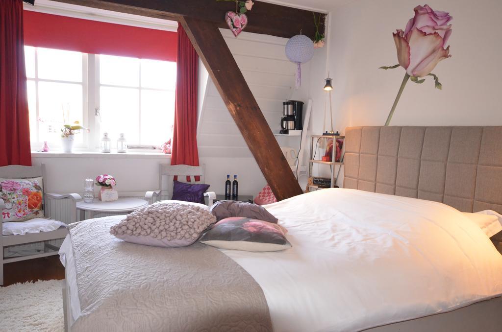 Bloemenhoeve Bed & Breakfast Birdaard Екстериор снимка