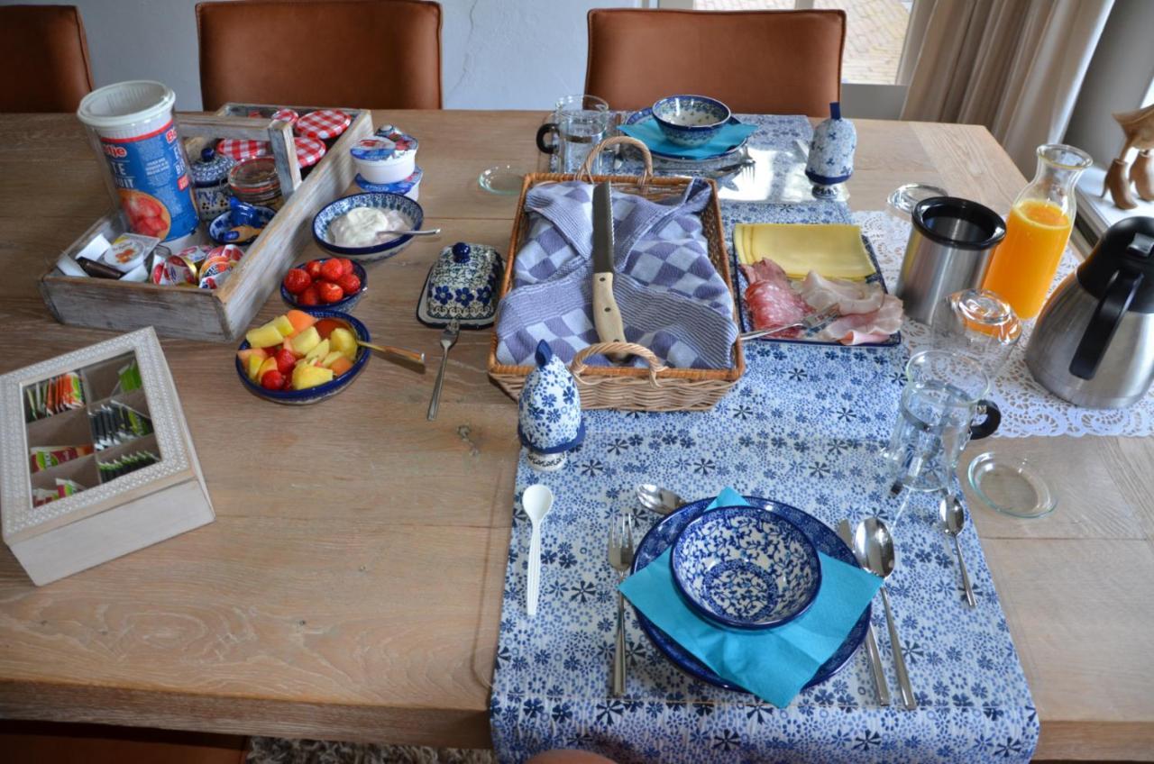 Bloemenhoeve Bed & Breakfast Birdaard Екстериор снимка